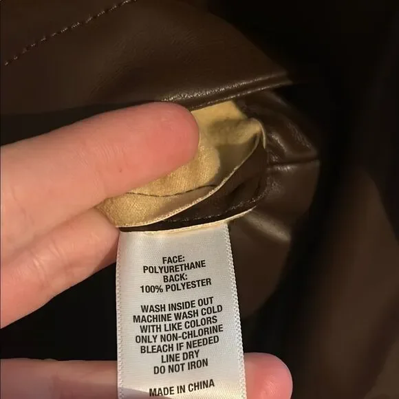 NWT Crown & Ivy Brown Boxy Blouse - Picture 9 of 9